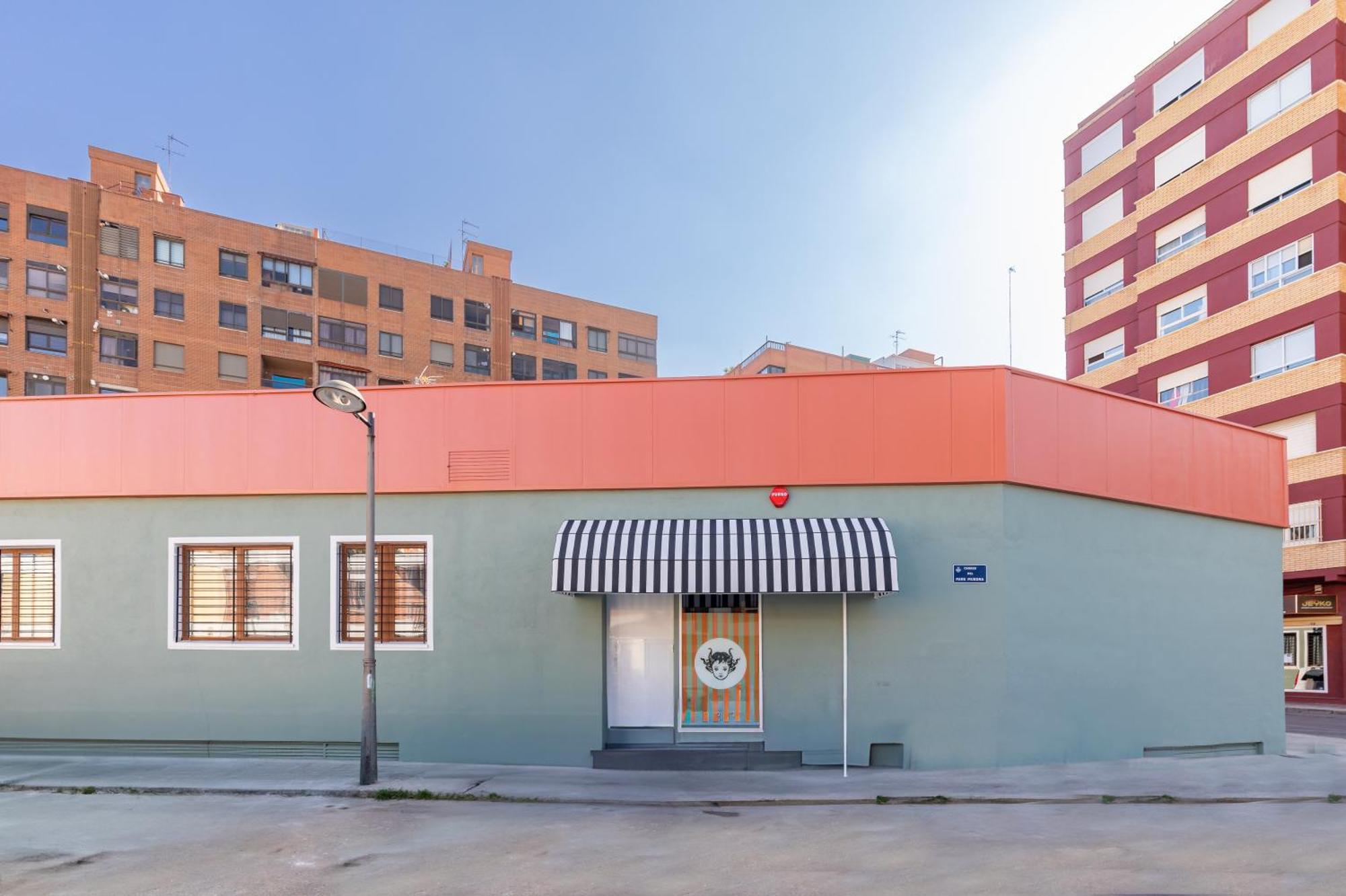 The Little Village Apartments Valencia Bagian luar foto