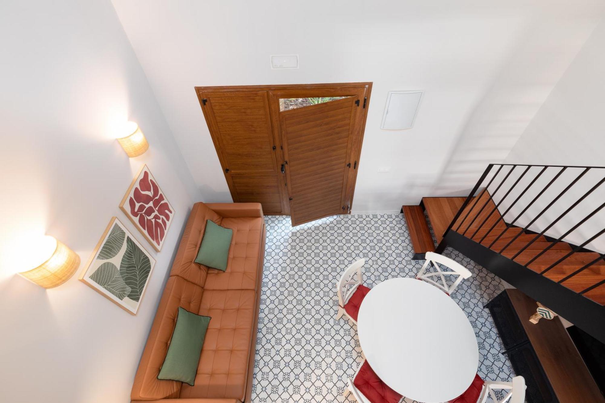 The Little Village Apartments Valencia Bagian luar foto