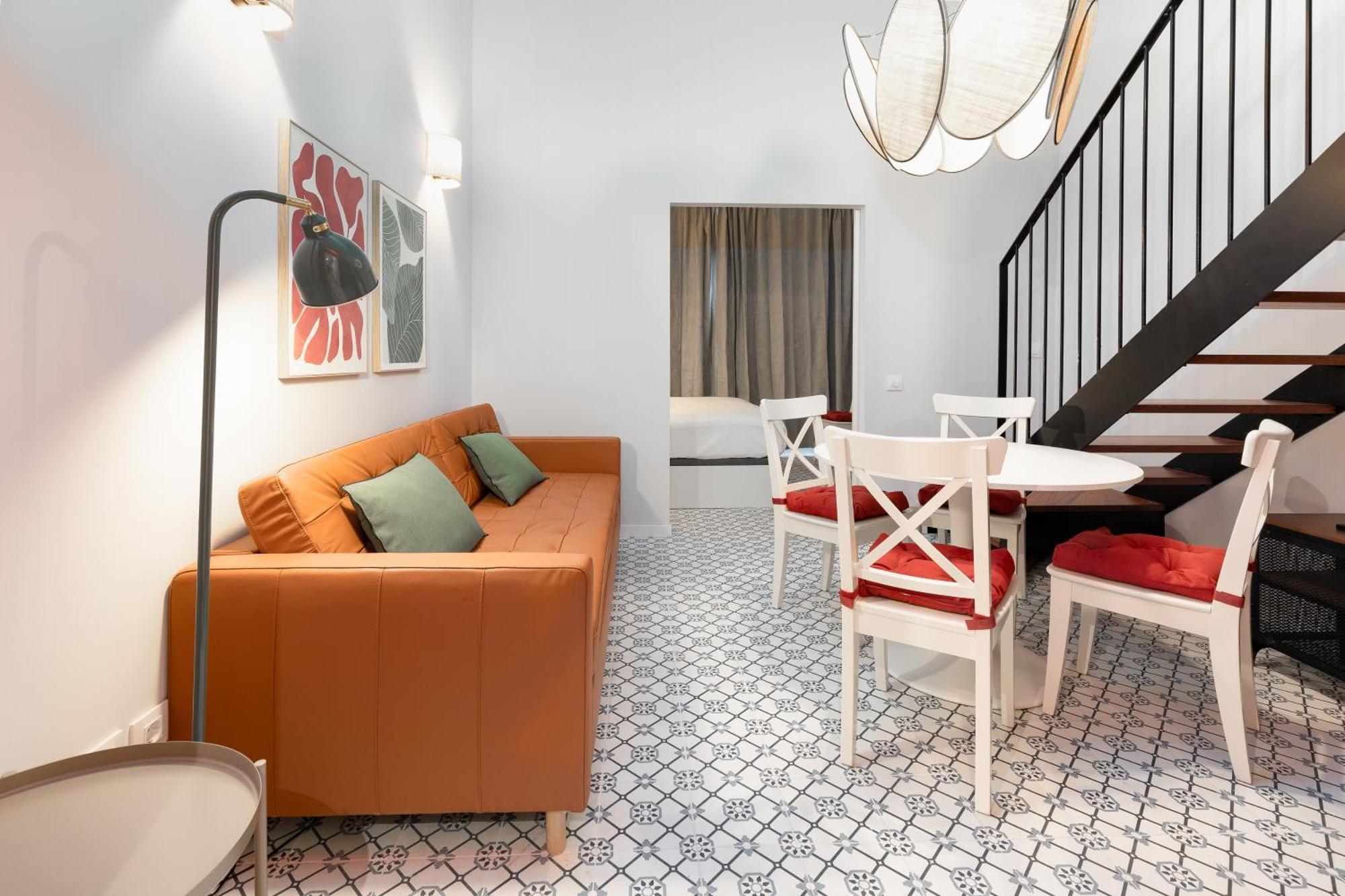 The Little Village Apartments Valencia Bagian luar foto
