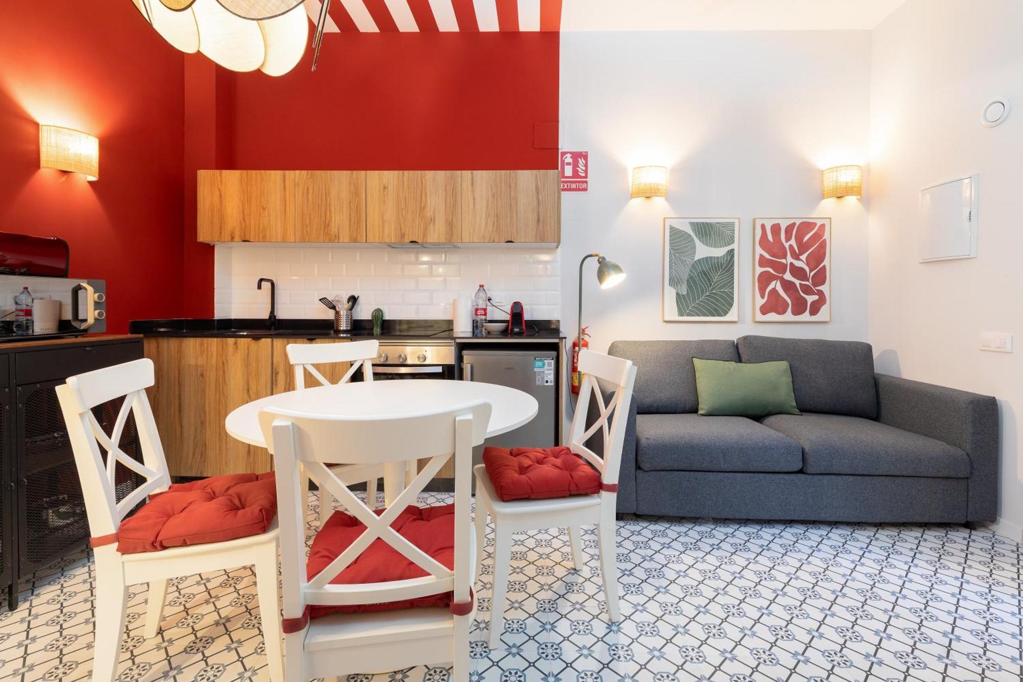 The Little Village Apartments Valencia Bagian luar foto